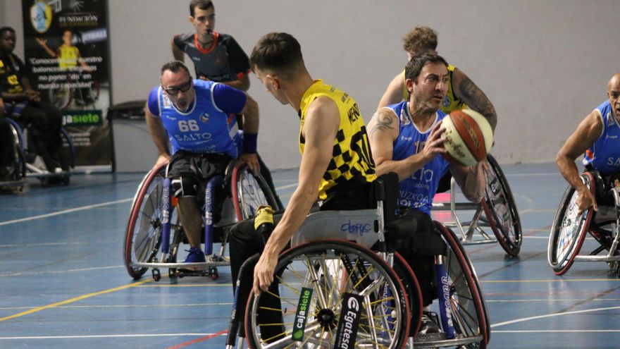 El ADEIN Tenerife hace su mejor partido de la temporada para apuntarse la segunda victoria