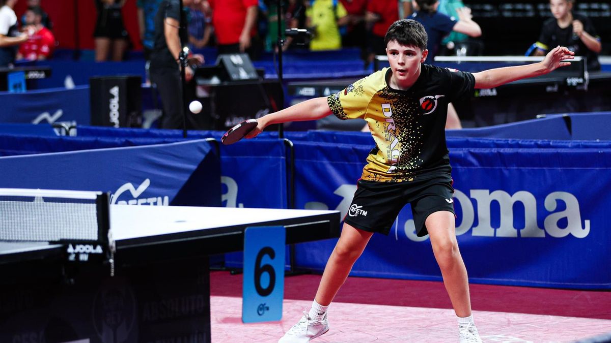 Sergio Muñoz se abre paso entre la élite infantil del tenis de mesa español