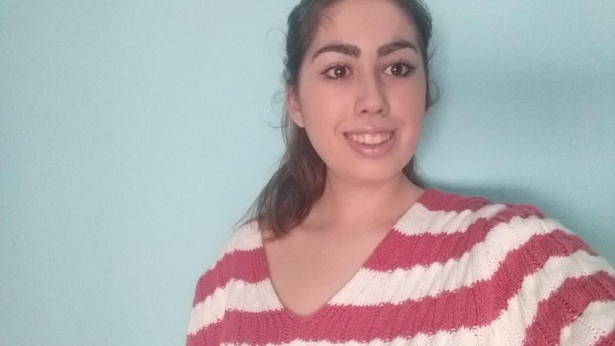 Ainhoa, de 19 años, sufre Covid persistente desde 2020