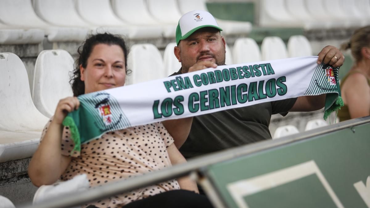 Grada Blanquiverde del Córdoba CF - SD Huesca