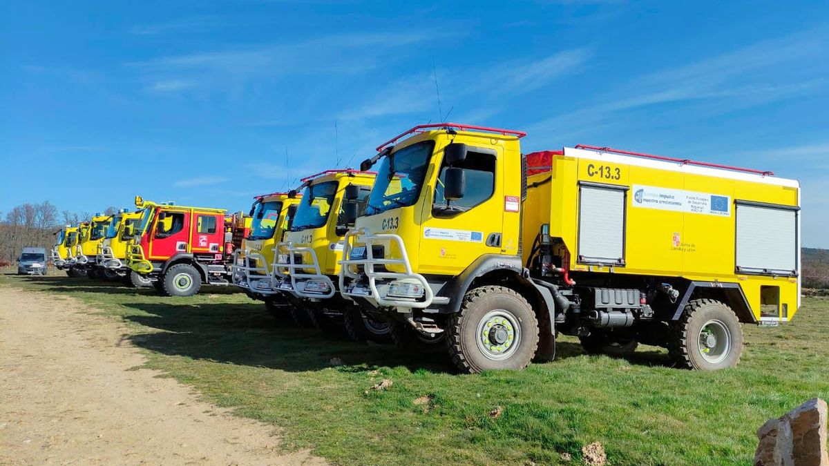 Camiones para incendios forestales de la Junta de Castilla y León.