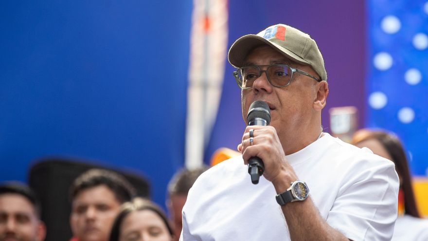 Venezuela anuncia un acuerdo con EE.UU. para reanudar vuelos de repatriación de migrantes