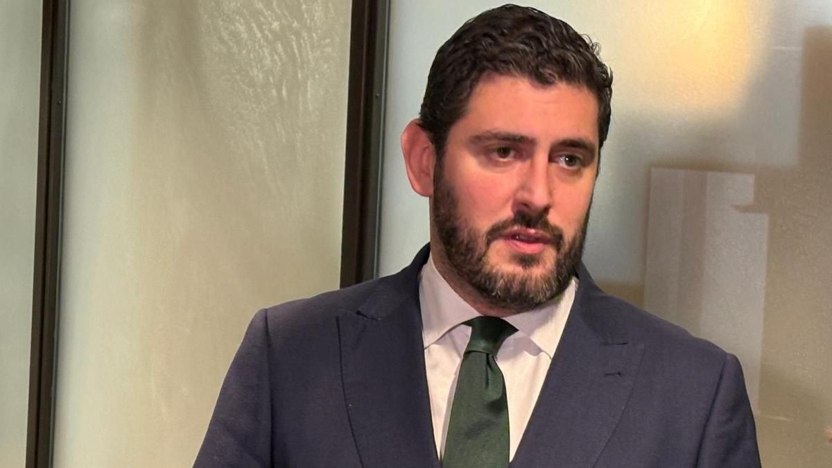 Nolasco (Vox) no irá a la reunión estatal sobre el reparto de menores migrantes y rechaza los traslados a Aragón