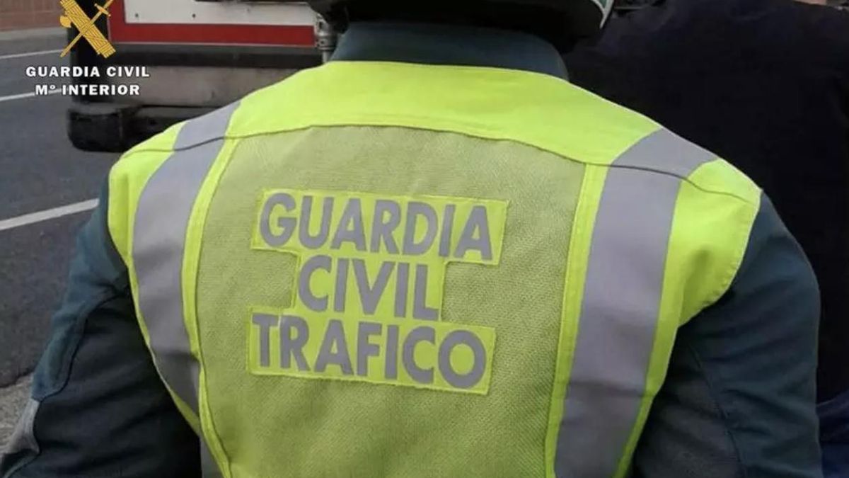 Surprised with 200 grams of hashish and €760 during a traffic stop in Tacoronte