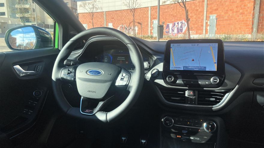 Habitáculo del Ford Puma ST.