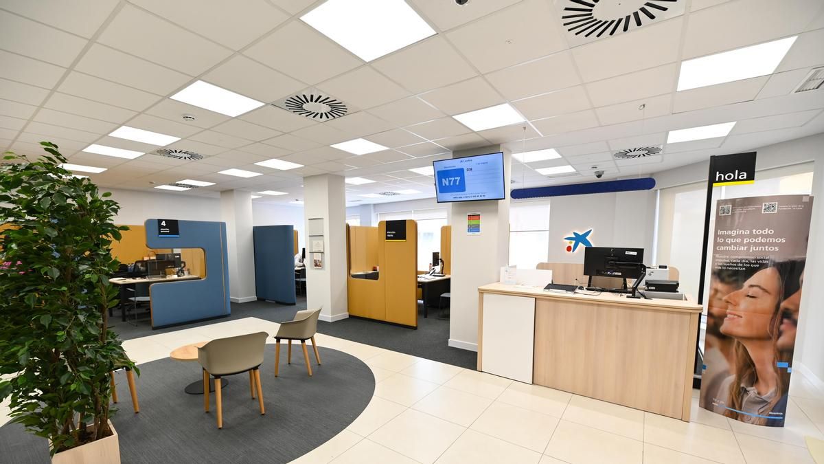 CaixaBank implanta en Canarias su nuevo modelo de oficinas PRO para reforzar la atención presencial a los clientes