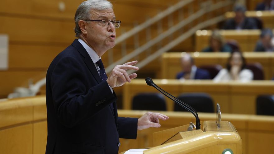 El PP usa su mayoría absoluta en el Senado para aprobar una moción contra la amnistía con el apoyo de Vox