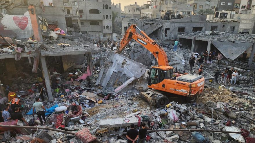 "Hasta la última cosa tiembla": el brutal día a día en la Franja de Gaza, según un periodista palestino