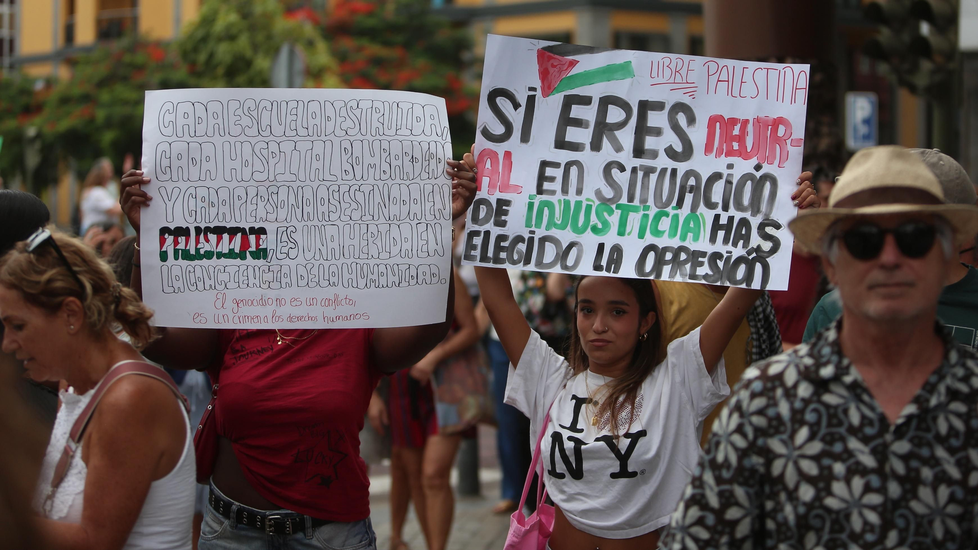 En imágenes || Manifestación en Gran Canaria en apoyo a Palestina