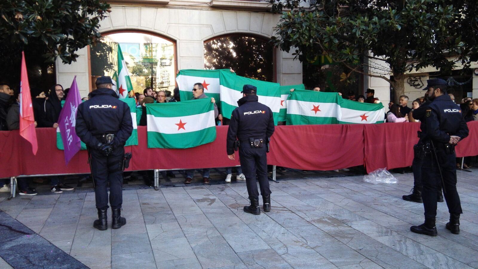 Concentración antiracista en La Toma de Granada, 2017 /Foto: Á.L.