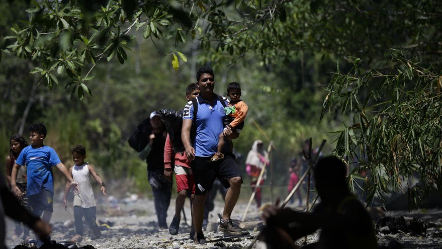Más de 200.000 migrantes atravesaron la selva del Darién en 2023, un dato sin precedentes