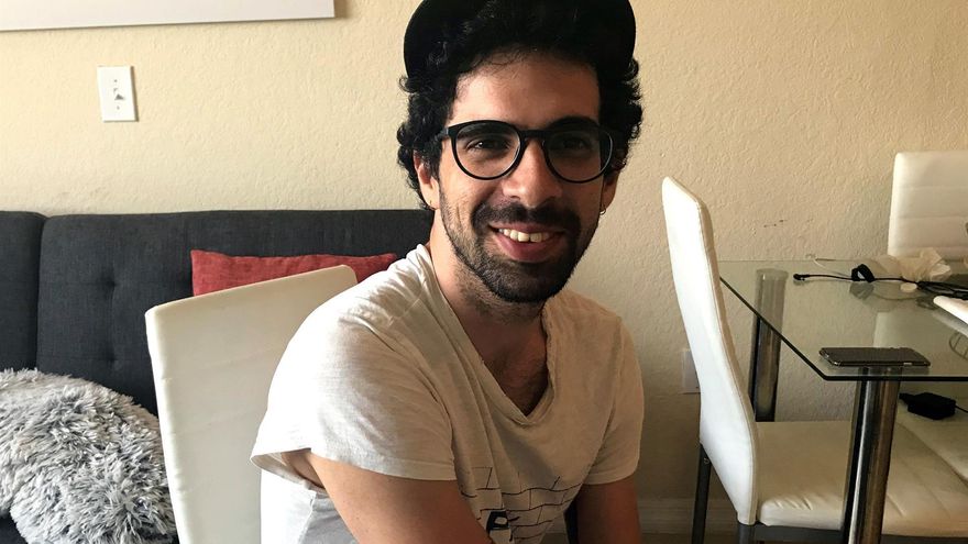 Los jóvenes cubanos que dejaron la isla pero buscan romper con el molde del exiliado