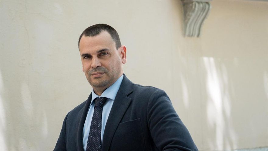 El Ayuntamiento de Madrid da dos meses a la pareja de Ayuso para que legalice las obras que hizo sin permiso