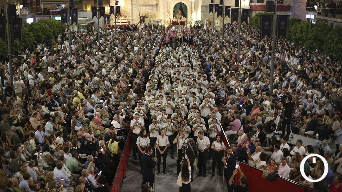 Lucena vive su Pasión en un día para el recuerdo