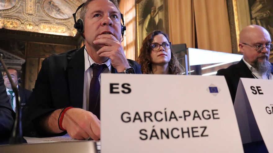Page defiende ante la UE un etiquetado del vino "a salvo de las amenazas que se plantean desde el terreno de la salud"