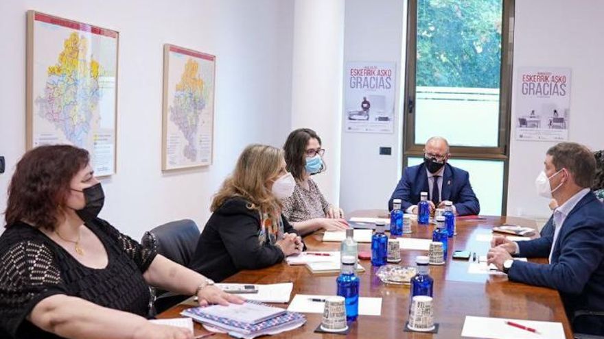 El Gobierno de La Rioja analiza el programa SKOLAE ante la elaboración de la Ley de Igualdad