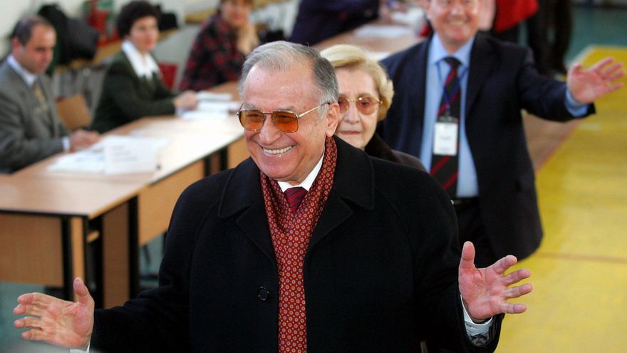 Foto de archivo de Ion Iliescu