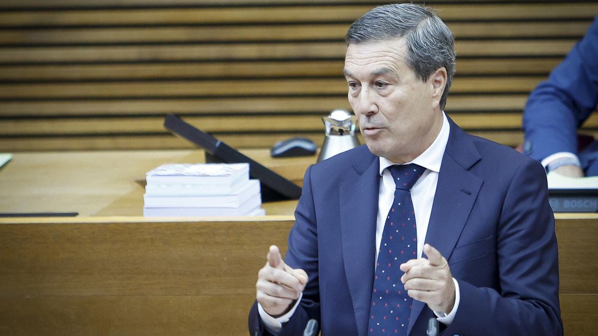 El conseller Marciano Gómez niega el uso de la Fe para un acto del ministro y se bloquean 16 millones para IA en sanidad