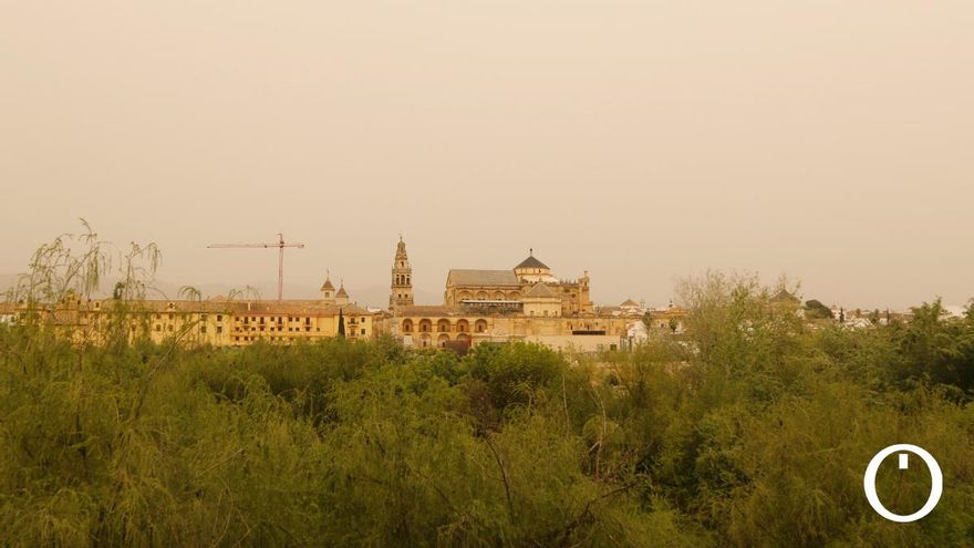 La semana arranca con calima y temperaturas primaverales en la previa de un nuevo golpe invernal
