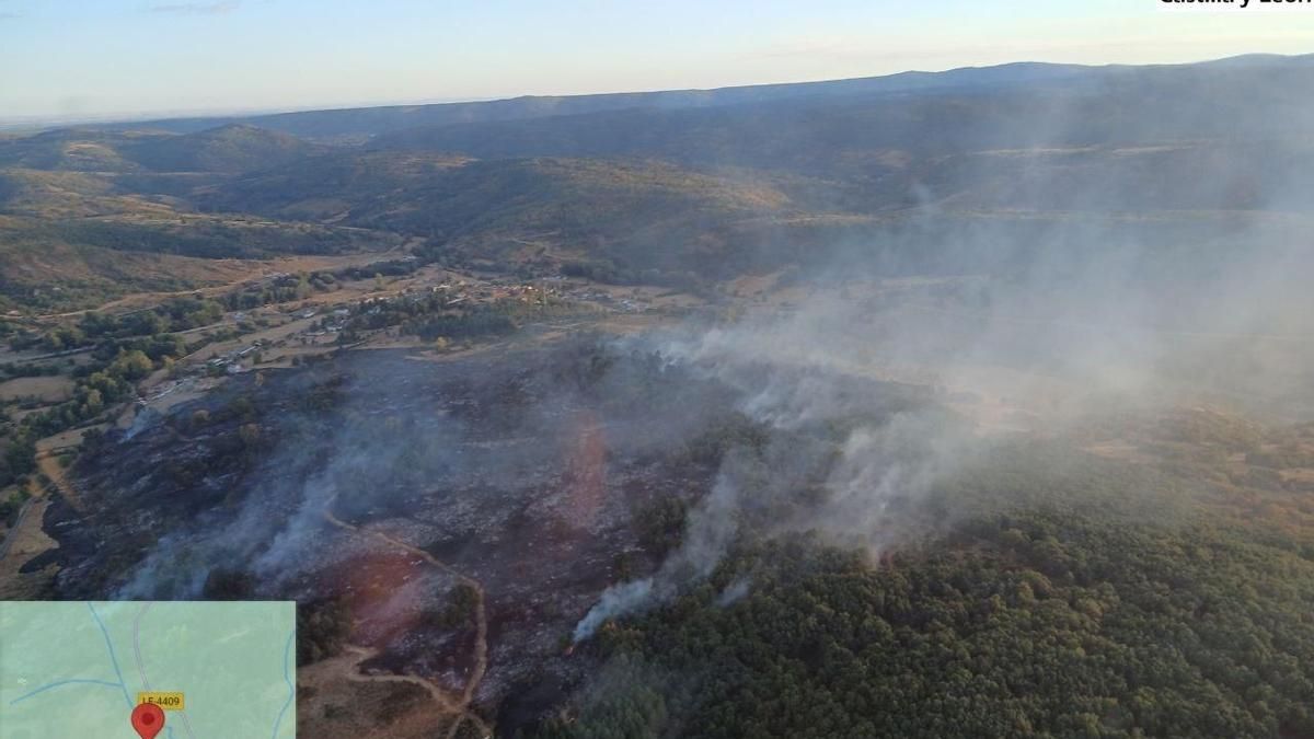 La Junta da por controlado el incendio forestal desatado el lunes en Riello