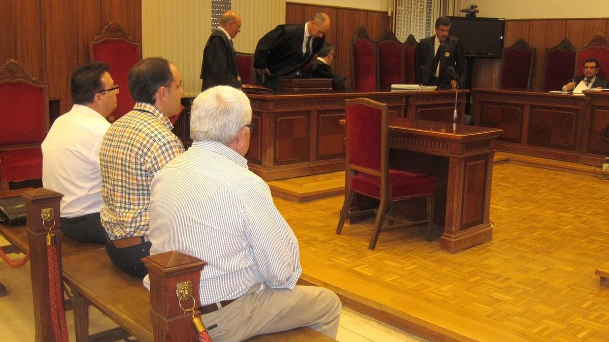 Condenado a tres años de prisión el exalcalde de Encinarejo (PA) por falsedad en documento oficial