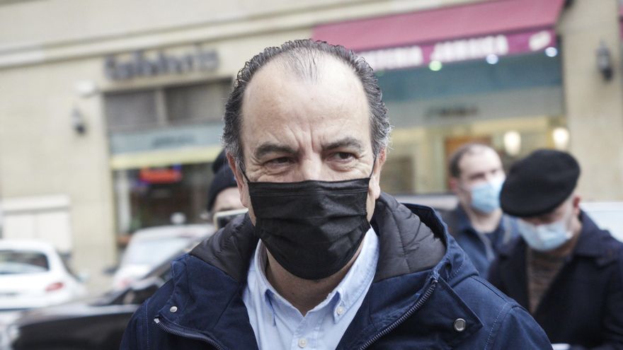 En 2008 Adanero reclamó a un diputado de UPN que entregara su acta tras saltarse la disciplina de voto