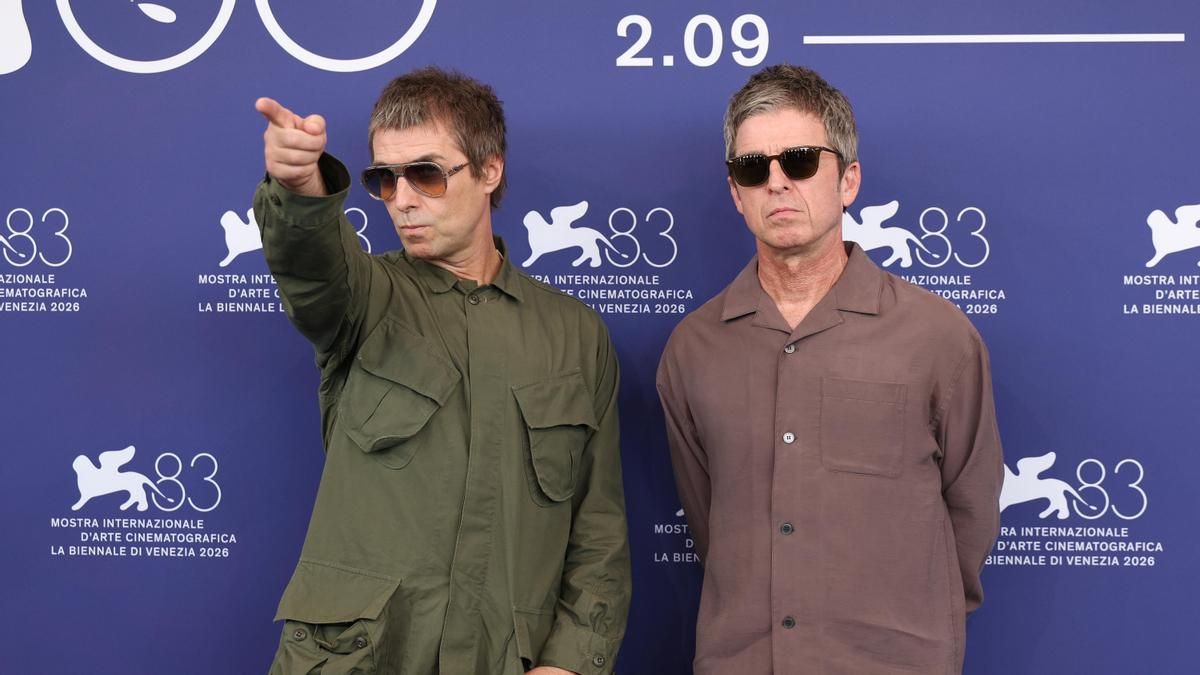 Las bambalinas de la gira de reencuentro de Oasis con la que Liam y Noel Gallagher dejaron su ira atrás