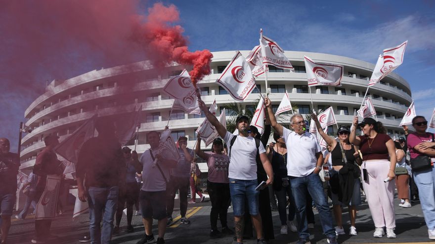 The unions reaffirm the success on the second day of hospitality strike in the province of Santa Cruz de Tenerife