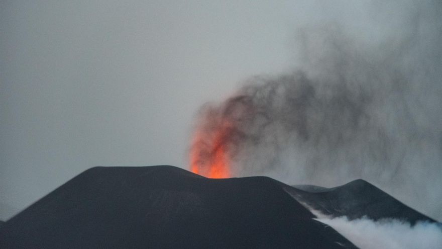 Detectada una elevación del suelo de seis centímetros cerca del cono del volcán de La Palma