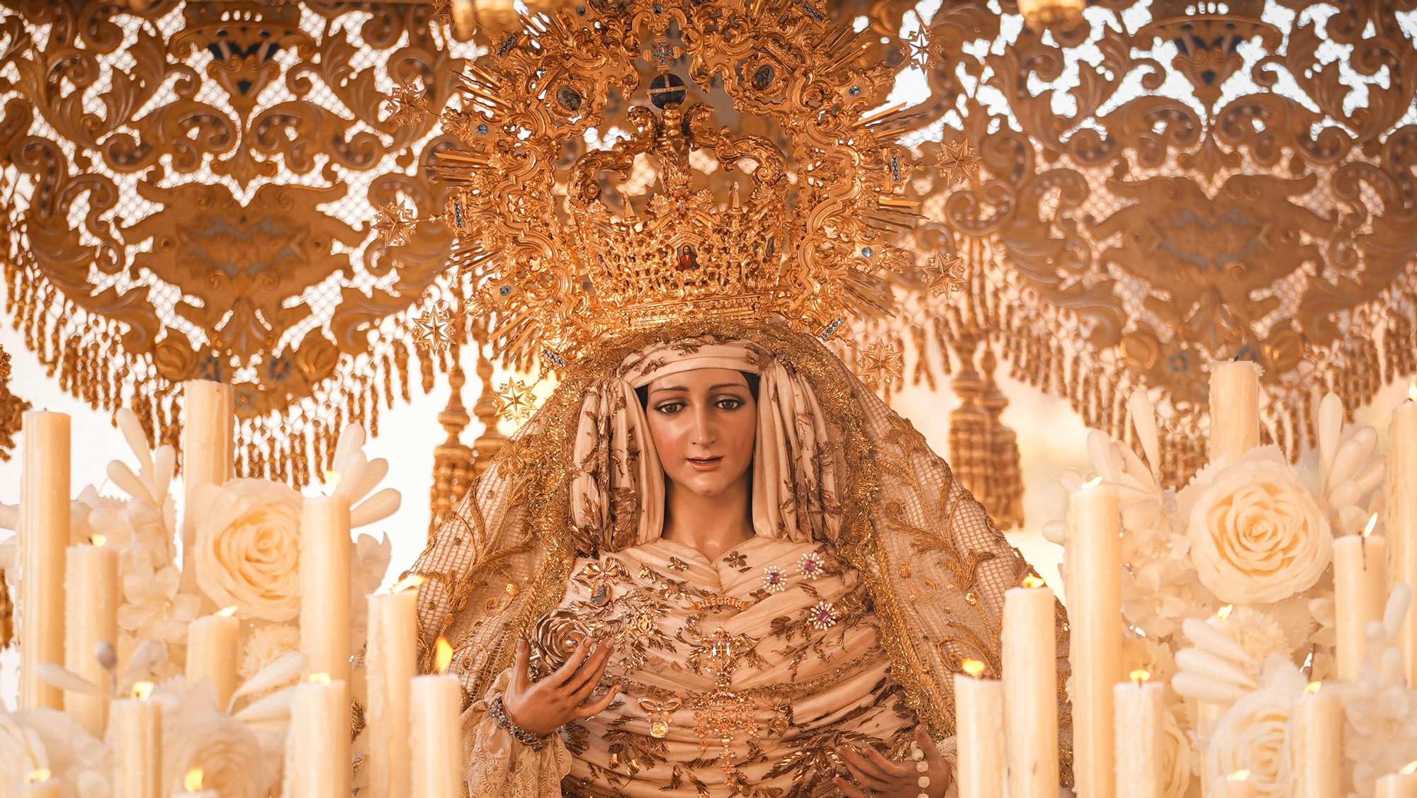 La procesión de El Resucitado, en imágenes