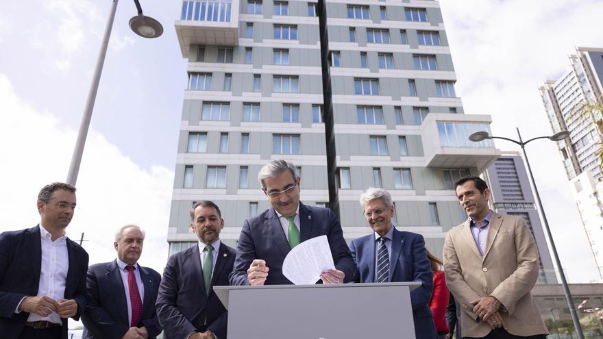 El Gobierno canario formaliza la compra del edificio Auditorio por 22 millones para albergar órganos judiciales dispersos en Santa Cruz de Tenerife