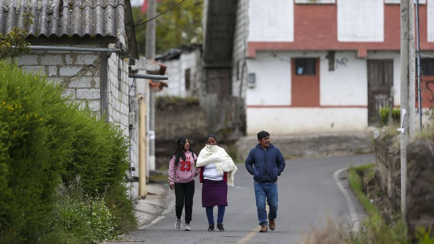 Ecuador experimentó un aumento del 22,5 % de solicitudes de asilo de colombianos en 2023