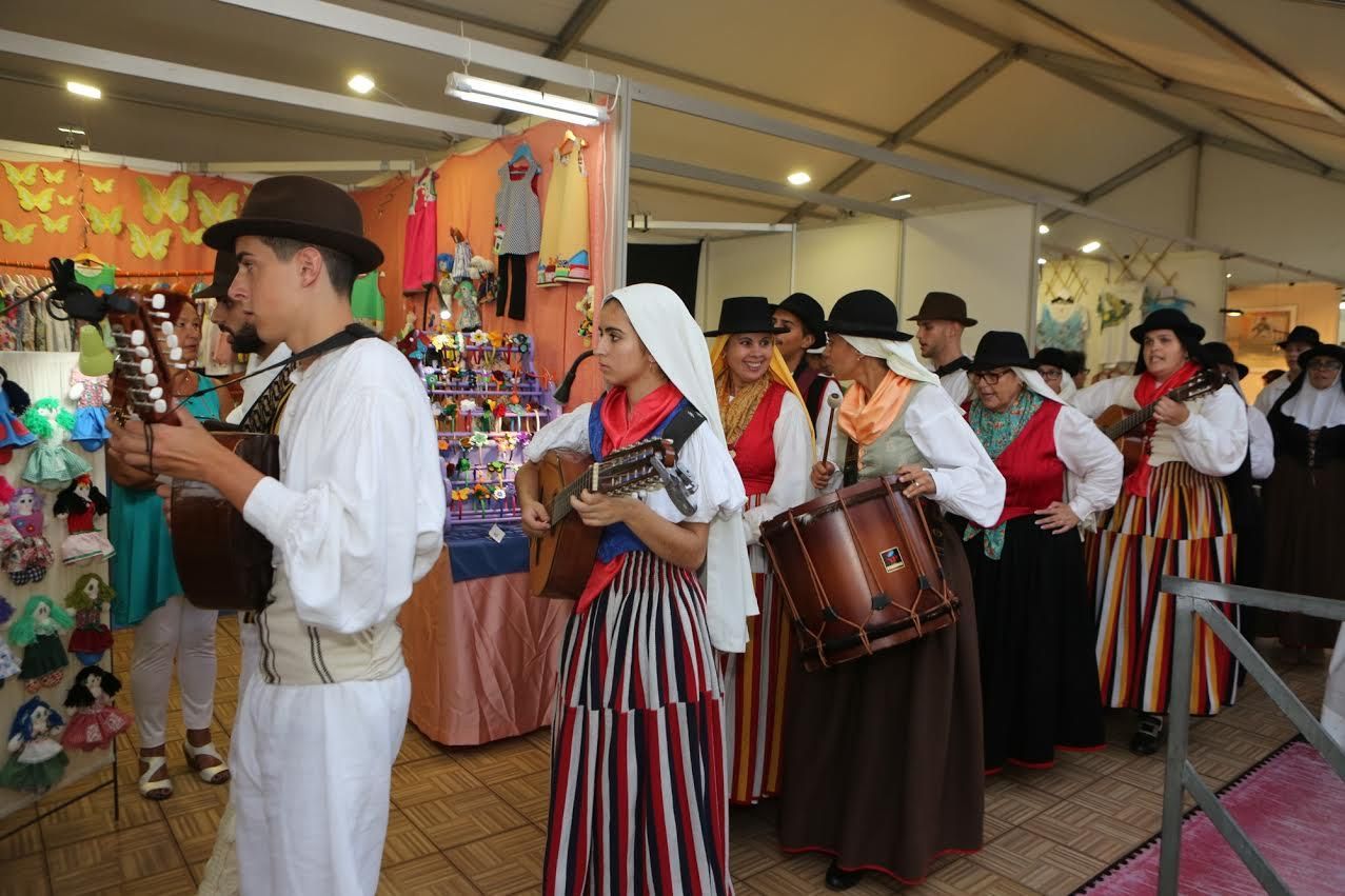 IX Feria de Artesanía de Maspalomas. (ALEJANDRO RAMOS)
