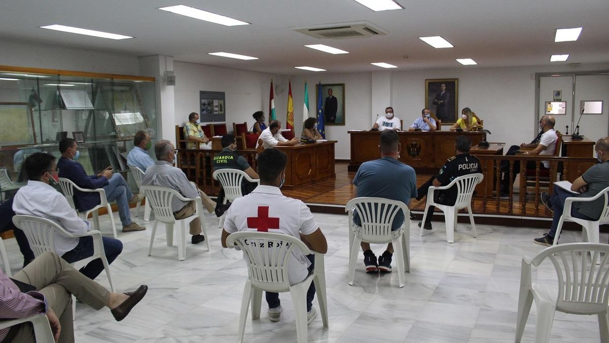 Reunión del plan de emergencias celebrada en el Ayuntamiento de Pulpí