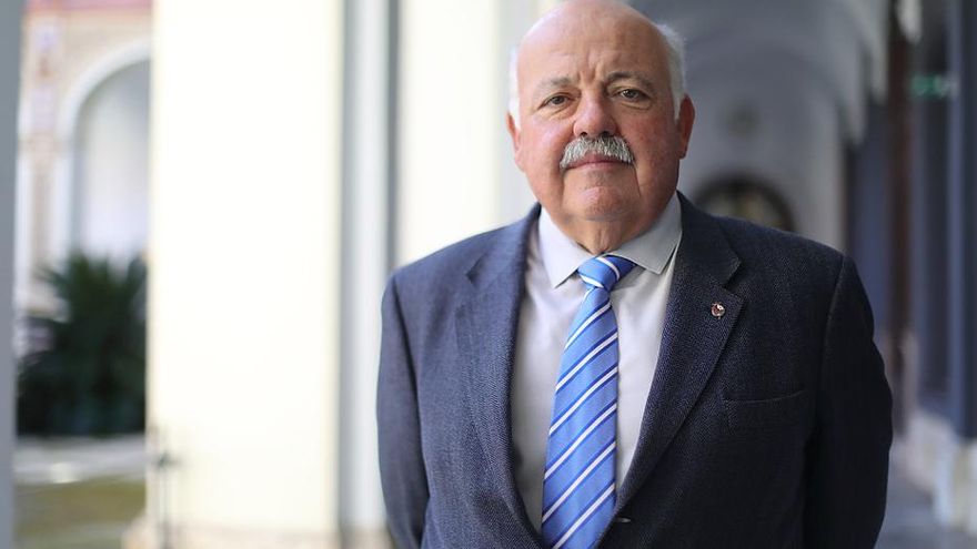 La falta de personal y las nuevas tareas de enfermería, las polémicas claves del Plan de Atención Primaria de Andalucía