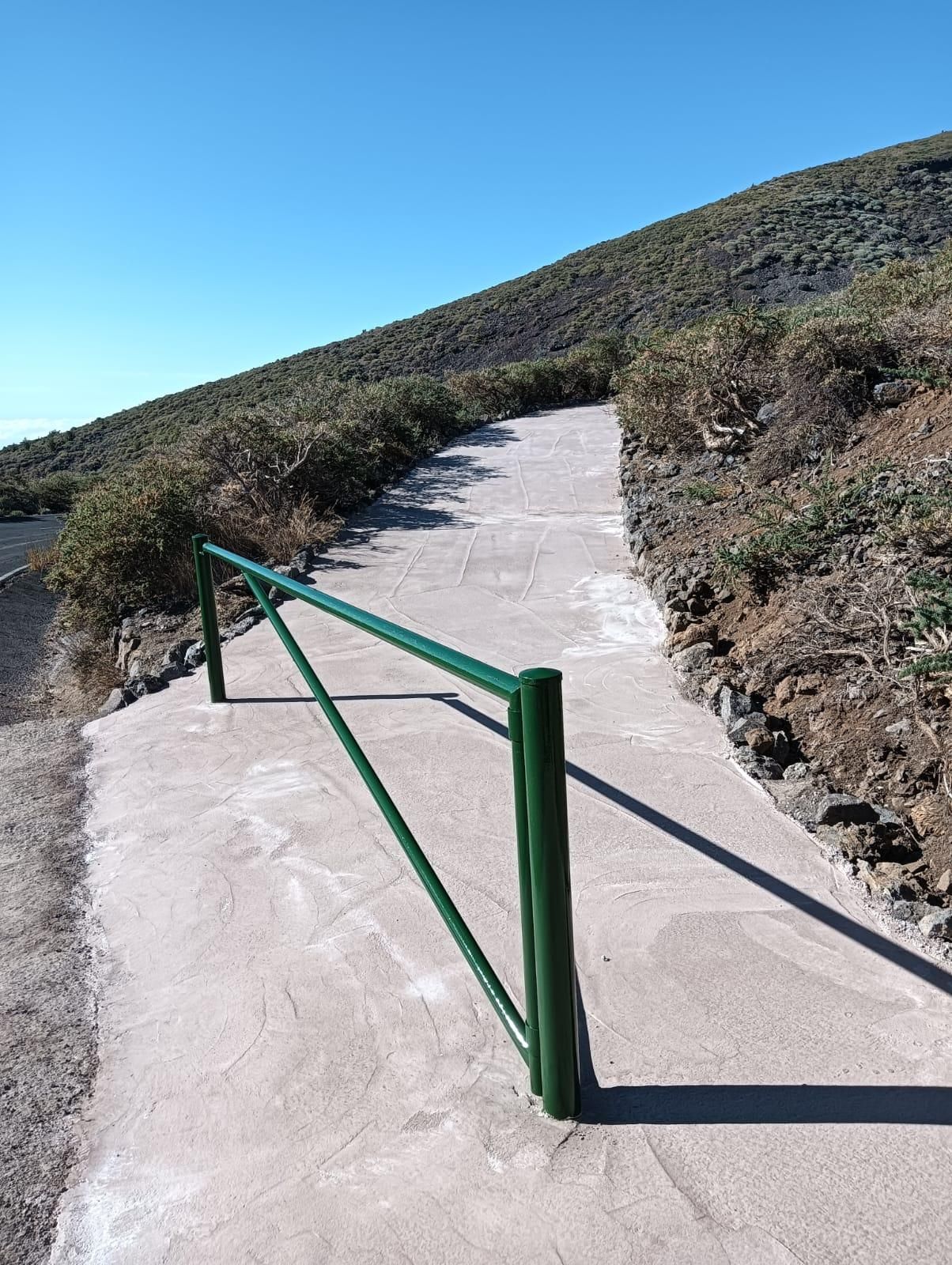 Acceso al Mirador del Infinito, en San Andrés y Sauces.