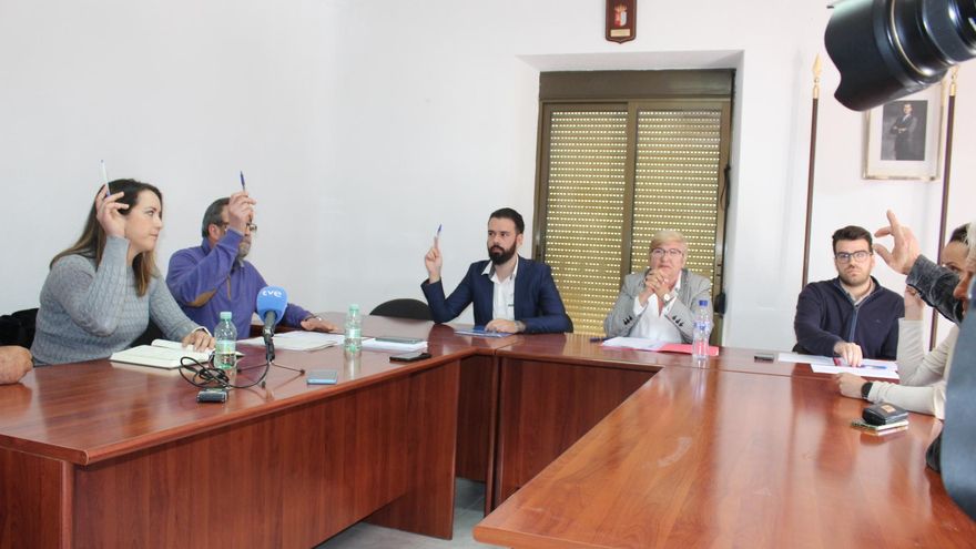 Nuevo alcalde en Villaverde de Guadalimar tras la moción de censura de PP y PSOE a Ciudadanos