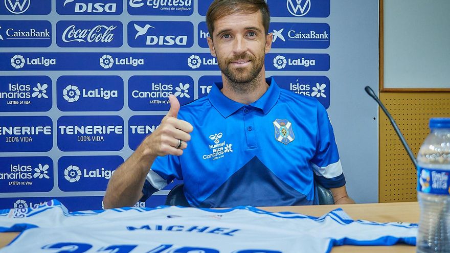 Michel Herrero se despide del CD Tenerife con un acuerdo de rescisión
