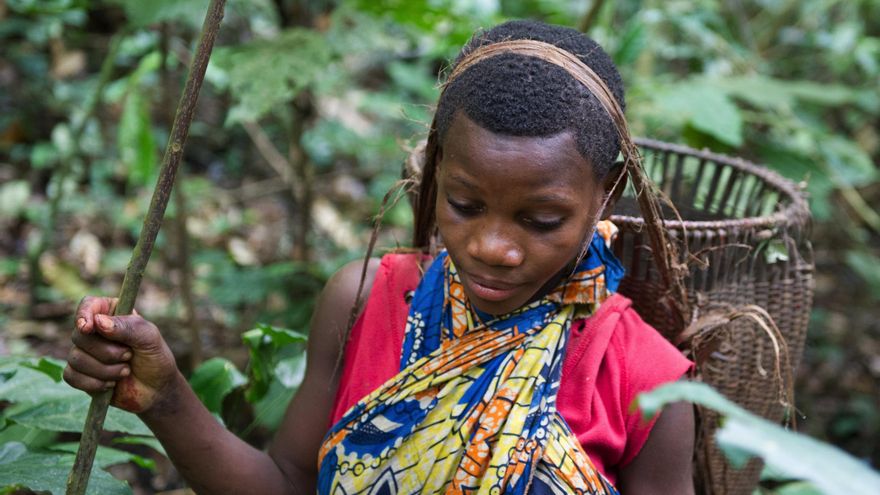 Una revisión derriba el mito sexista: las mujeres siempre han sido cazadoras