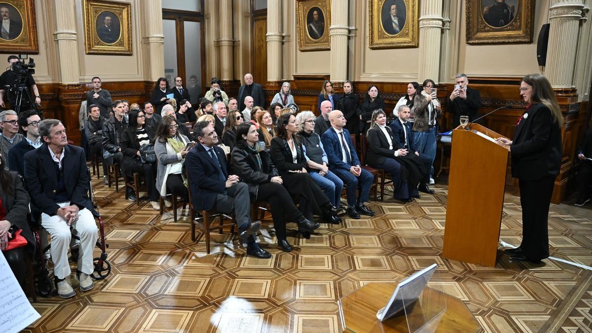 La presentación el martes pasado del libro "Políticas para cuidar la vida" en el Senado.