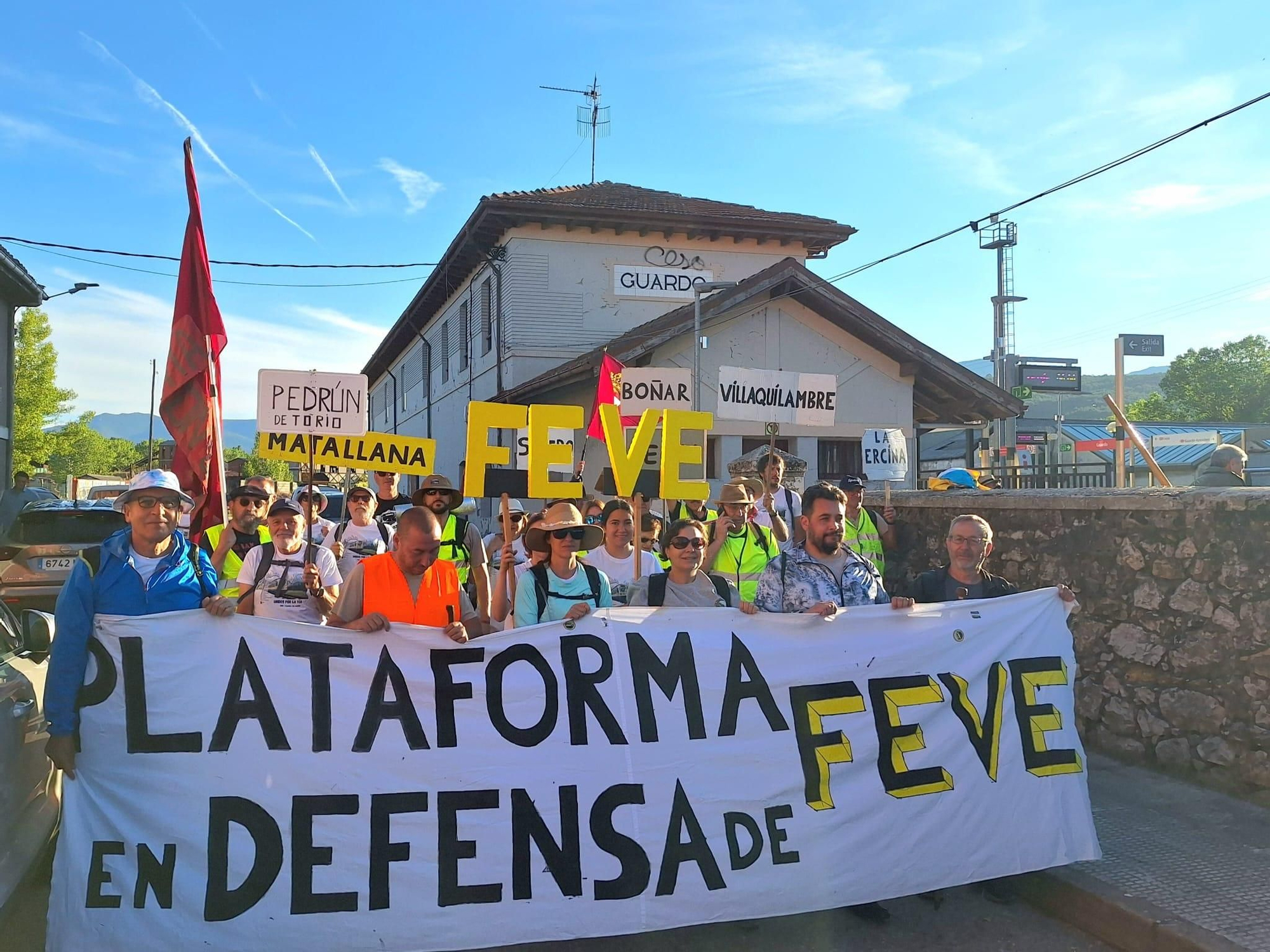 La defensa de Feve en León, en marcha desde Guardo hasta el corazón de la ciudad