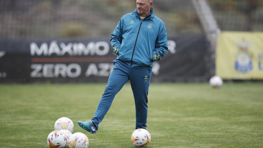 Pepe Mel: "Ya hemos estado otras veces sin Jonathan Viera y no nos fue mal"