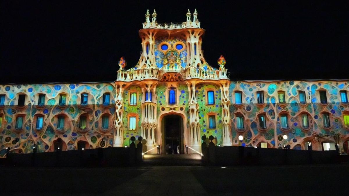 Conde Duque estrena un videomapping envolvente y arquitectónico