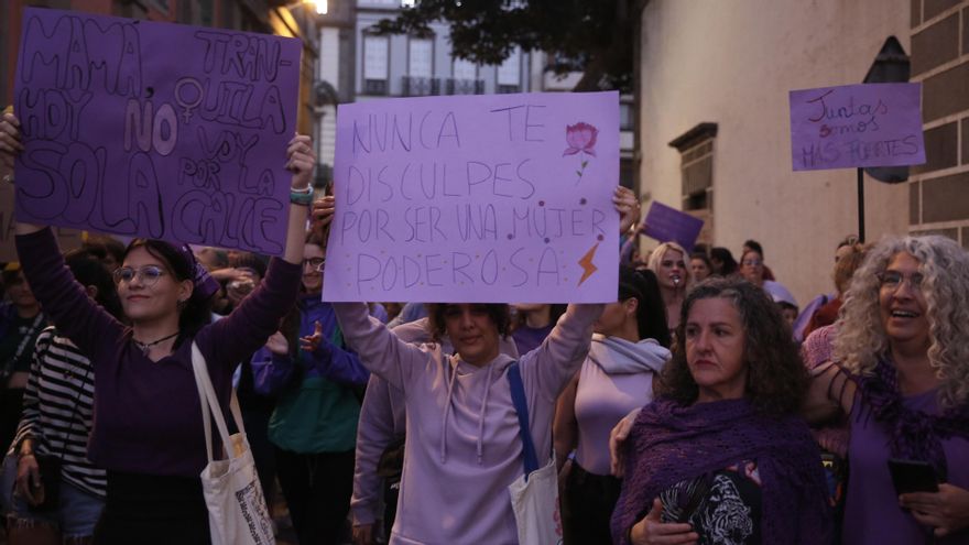 Manifestación por el 8M en Gran Canaria.