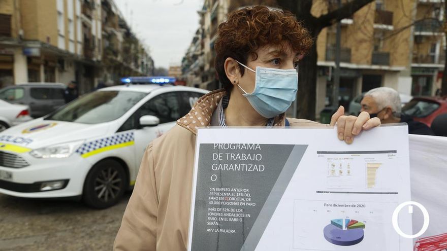 Vecinos de moreras cortan el tráfico