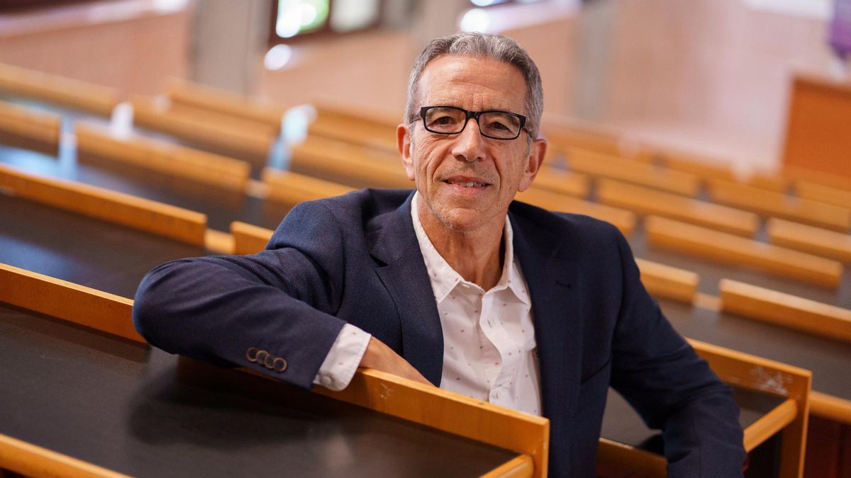 Cándido Román-Cervantes, director de la Cátedra Cajasiete de Economía Social y Cooperativa de la Facultad de Economía, Empresa y Turismo de la Universidad de La Laguna.
