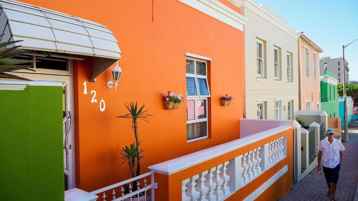 Se trata de un barrio pintoresco y original, con fuerte olor a especias y más de 6.000 habitantes