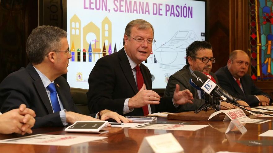 Presentación de la campaña 'León, ciudad de Semana Santa'. / César