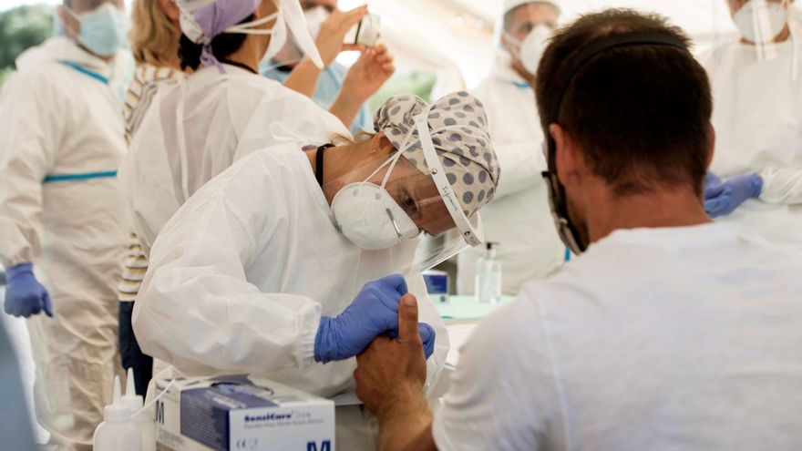 Canarias mantiene a raya el coronavirus pero le cuesta situarse por debajo de 100 casos diarios