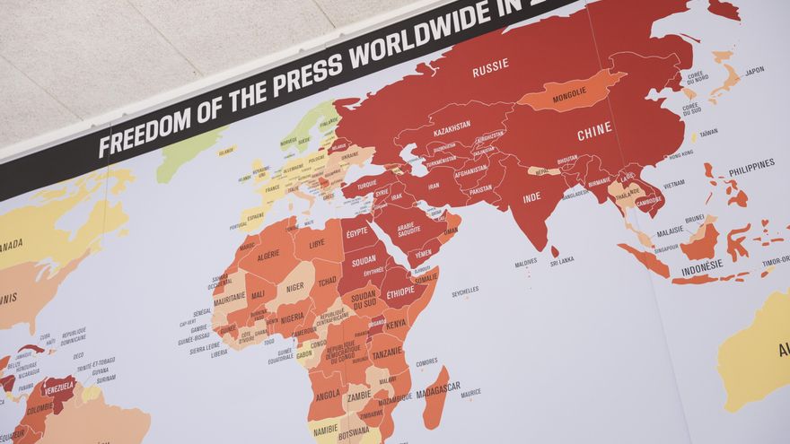 RSF: La libertad de prensa mundial está en su peor momento por la economía de los medios